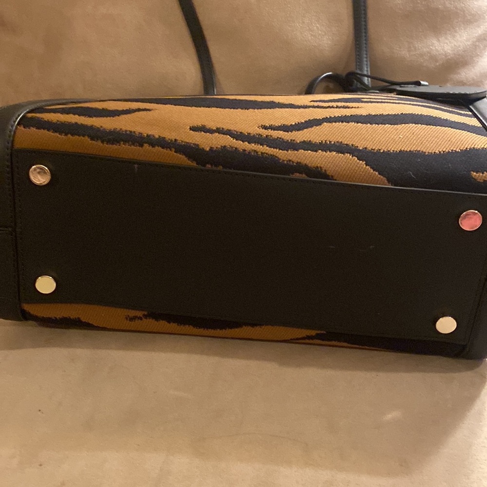Kate Spade - Picture 2 of 6